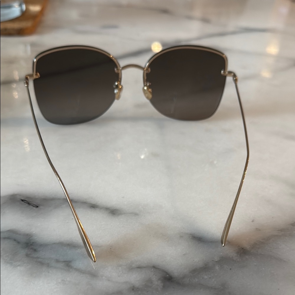 Elegant Gold and Black Sunglasses,Dior!.New with tags! - Picture 3 of 4